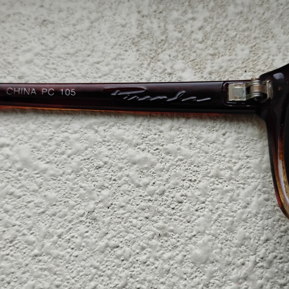 Piranha Stylish Brown Gradient Sunglasses - Picture 5 of 5